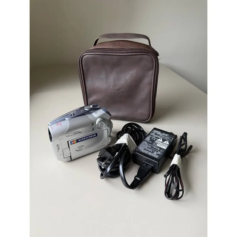 Canon DC100 Handheld DVD RW Camcorder Handycam Video Camera y2k 2000s WORKS KIT